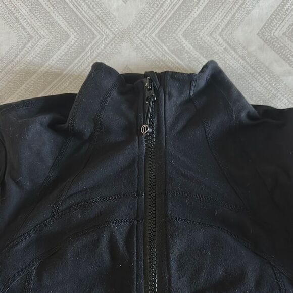 Lululemon Women's Black Zip-up Jacket - Size 10 - Picture 3 of 7